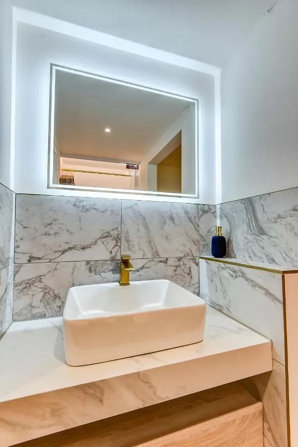 Ideal Weekly, Monthly Stay, 2Ensuites Brighton 0*,