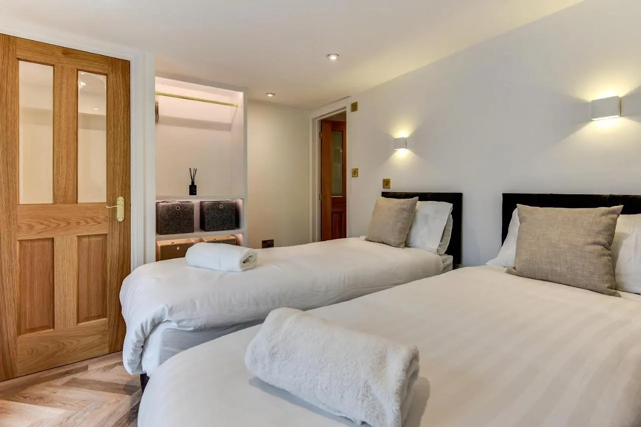 Ideal Weekly, Monthly Stay, 2Ensuites Brighton
