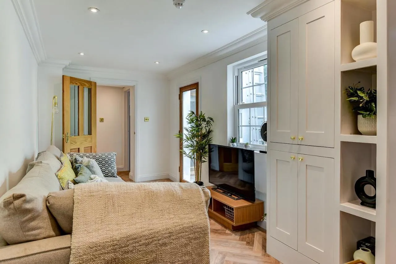 Ideal Weekly, Monthly Stay, 2Ensuites Brighton United Kingdom