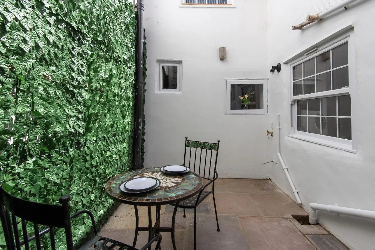 Ideal Weekly, Monthly Stay, 2Ensuites Brighton 0*,